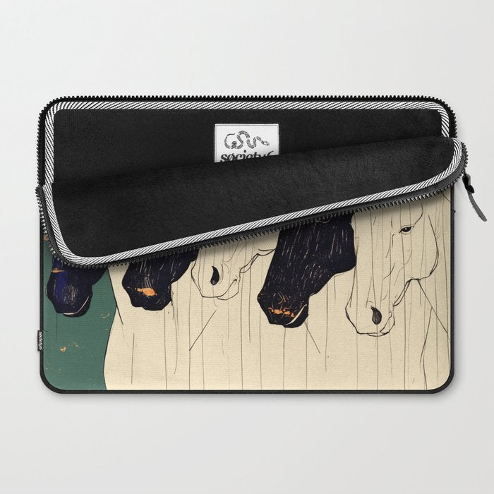 Horses n1 Laptop Sleeve Gallery Image 2