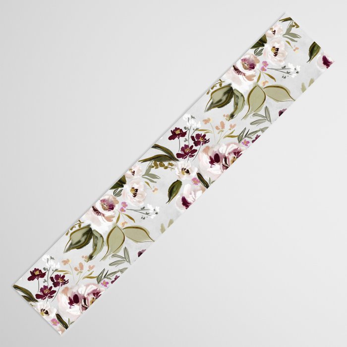 Heritage Bloom II Table Runner Gallery Image 3