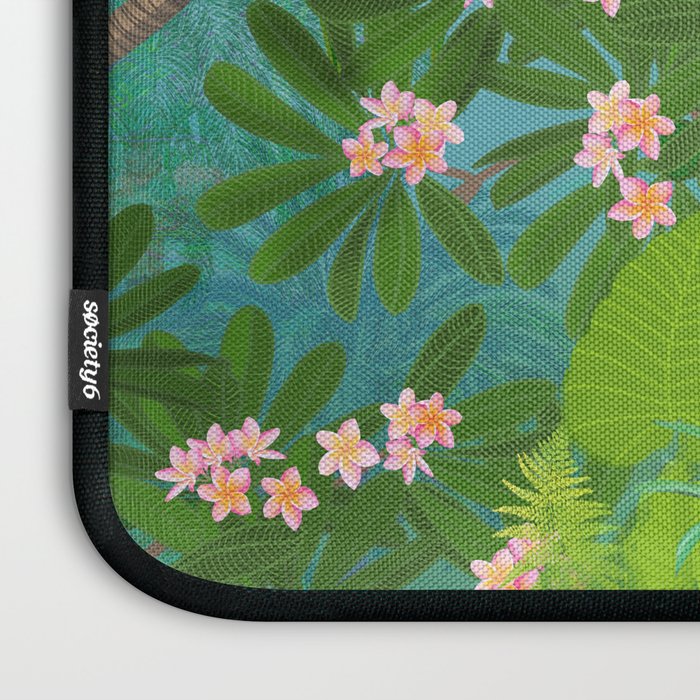 Queen LiliÊ»uokalani Peaceful Moments Laptop Sleeve Gallery Image 3