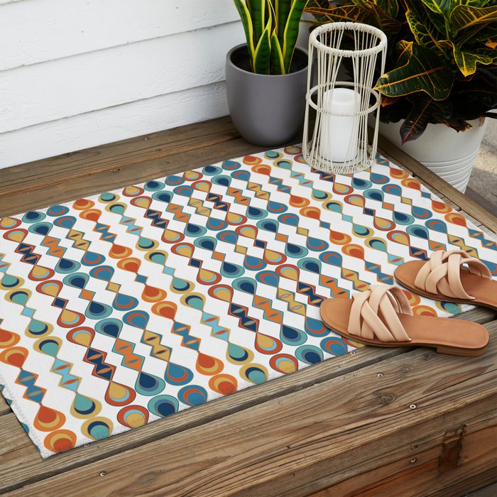 Mid Century Drop Pattern Outdoor Rug Gallery Image 2