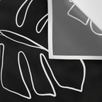 Monstera minimal - black Wall Tapestry Gallery Image 3