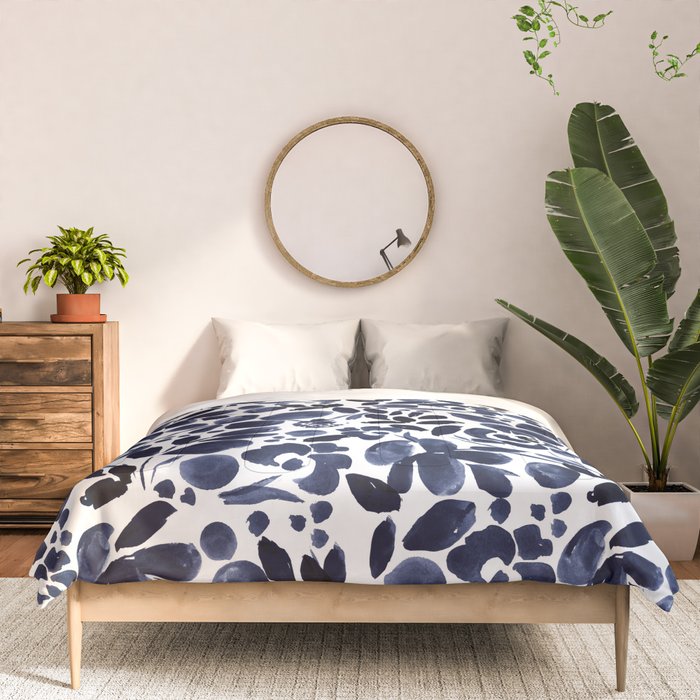 Navy Floral - medium Comforter Gallery Image 3