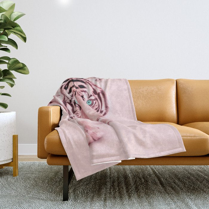 PINK TIGER Throw Blanket Gallery Image 1