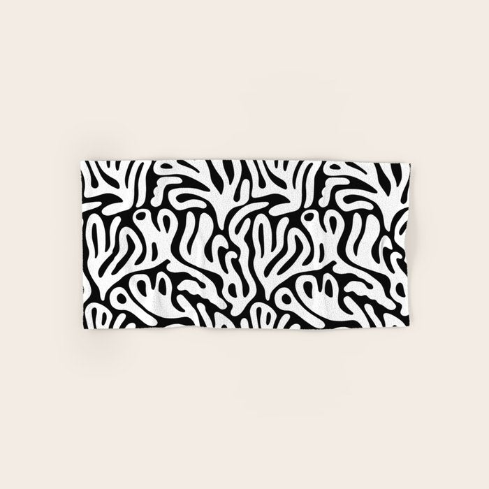 Matisse Organic Shapes Free Form Cut Outs Pattern White On Black Bath Towel Gallery Image 1