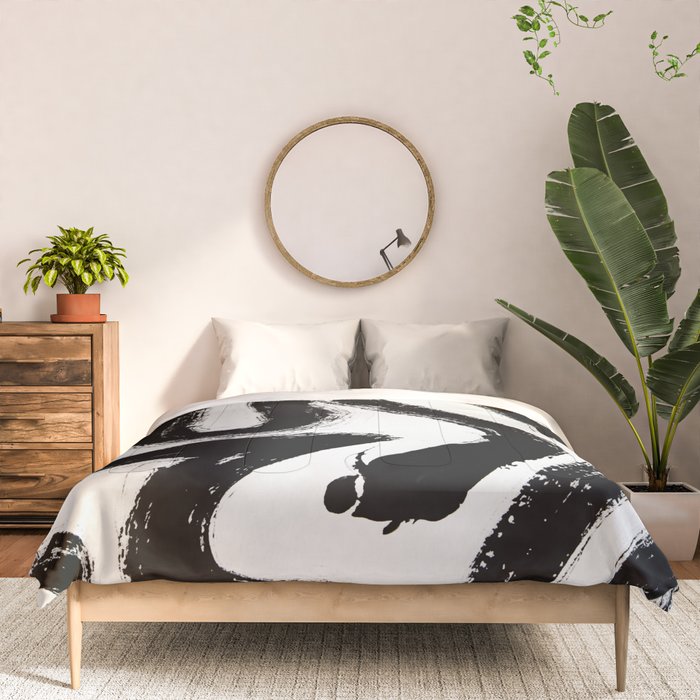 Black and White Abstract Pattern 1: A minimal black and white pattern by Alyssa Hamilton Art Comforter Gallery Image 3