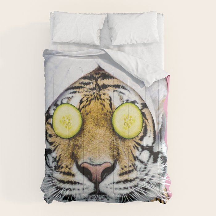 Tiger in a Towel Comforter Gallery Image 6