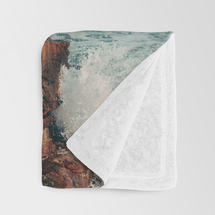 Wild Coast Throw Blanket Gallery Image 3