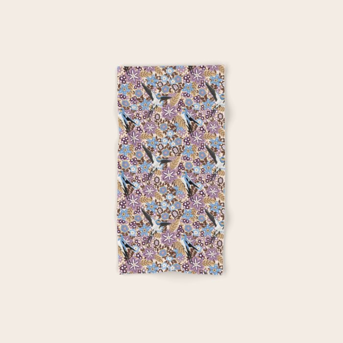 Vintage Floral Swallow Bath Towel Gallery Image 1