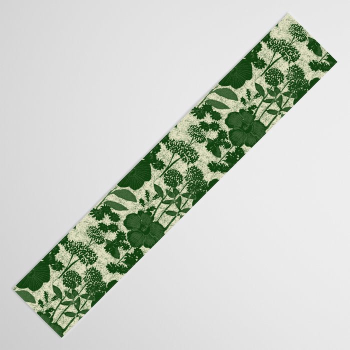 Vintage Grandma's Garden Table Runner Gallery Image 3