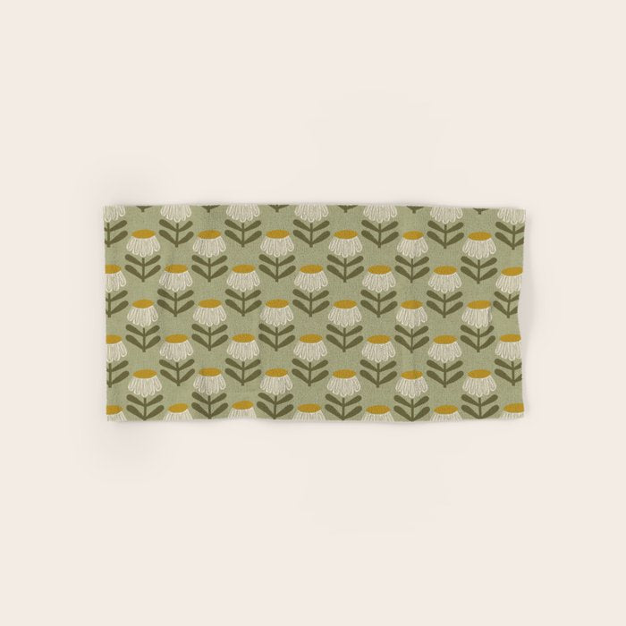 Retro Floral Sage - Mid Century Modern Daisy Bath Towel Gallery Image 1