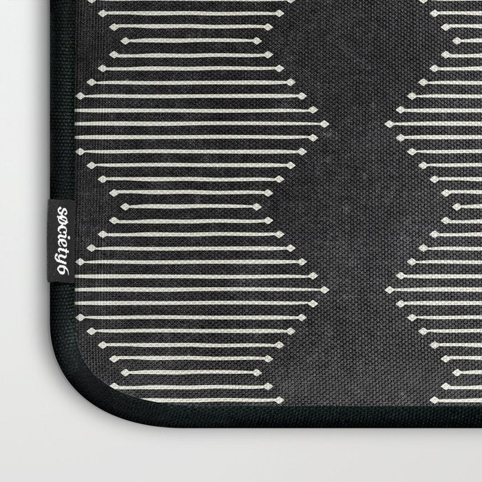 mudcloth diamonds - onyx Laptop Sleeve Gallery Image 3
