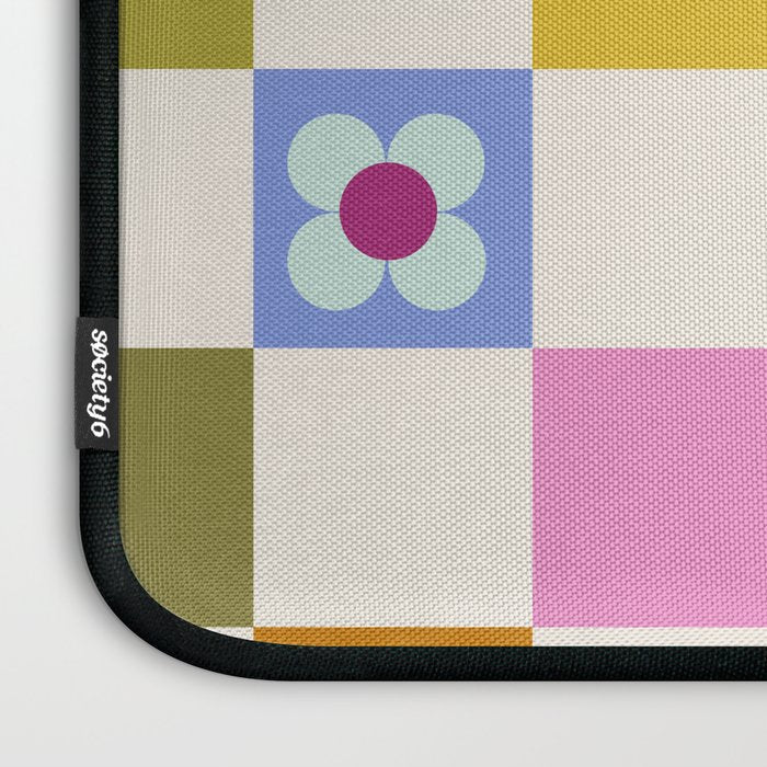 Check mate - retro floral Laptop Sleeve Gallery Image 3