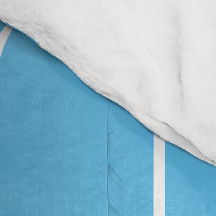 Mid Century Modern Geometric Long Honeycomb Pattern in Blue and White Comforter Gallery Image 4