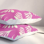 Wispy Leaves Contemporary Pattern in Deep Thulian Pink Pillow Sham Gallery Image 3