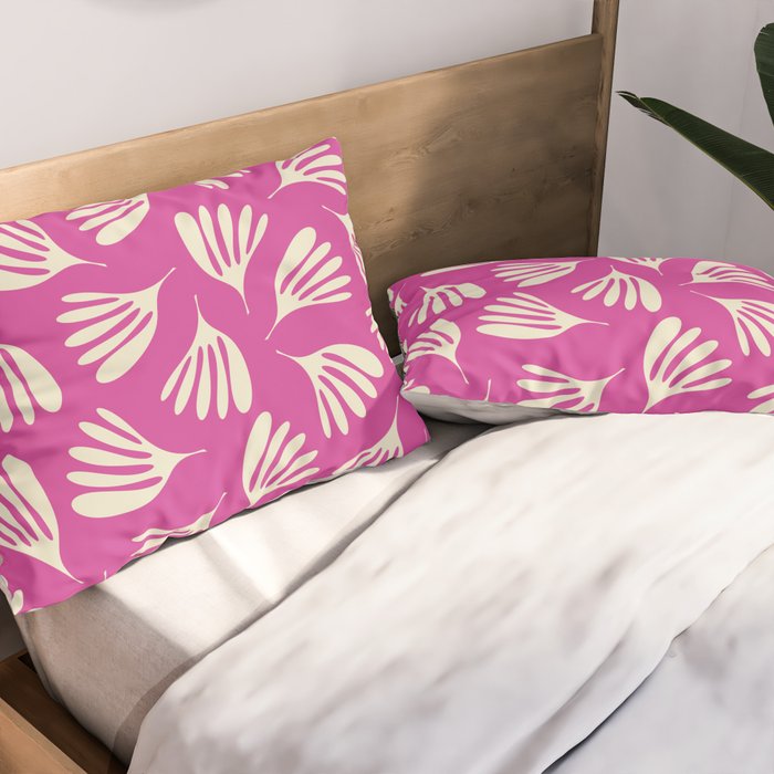 Wispy Leaves Contemporary Pattern in Deep Thulian Pink Pillow Sham Gallery Image 2