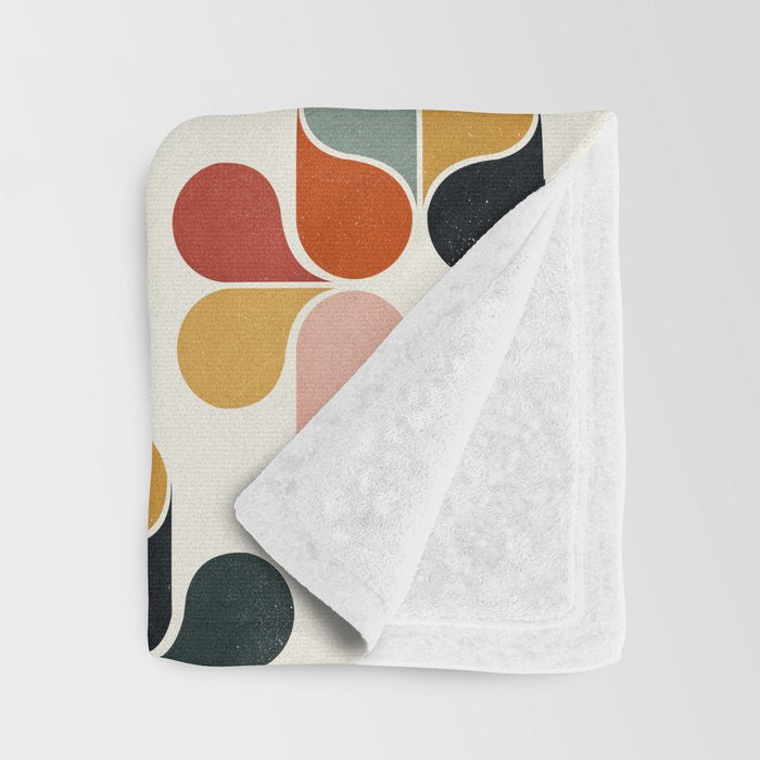Retro geometry pattern Throw Blanket Gallery Image 3