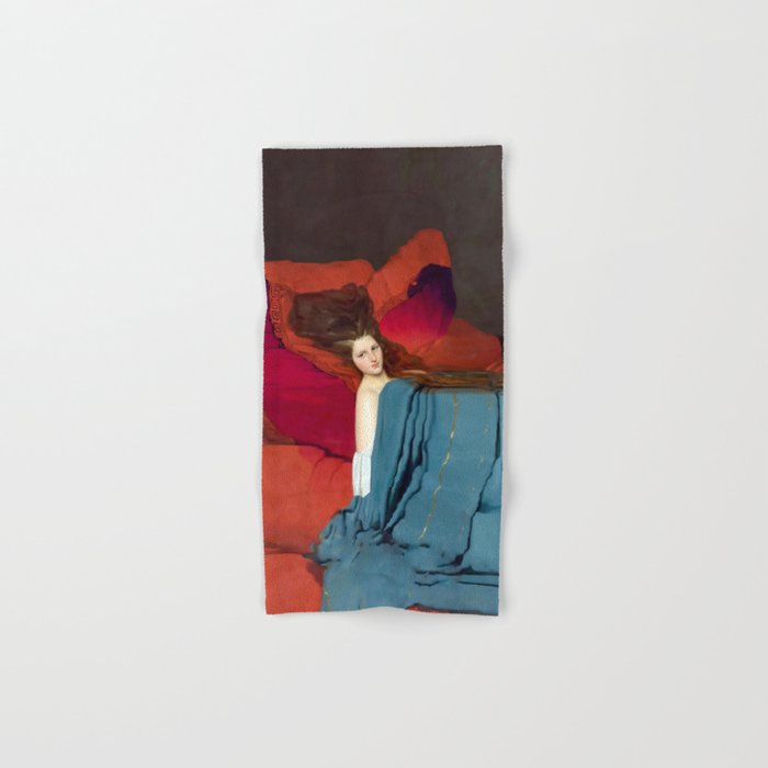 Isolated 50 Bath Towel Gallery Image 1