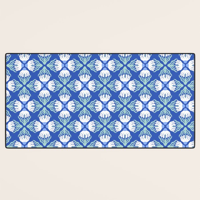 Funky Wavy Daisy Pattern Desk Mat Gallery Image 3