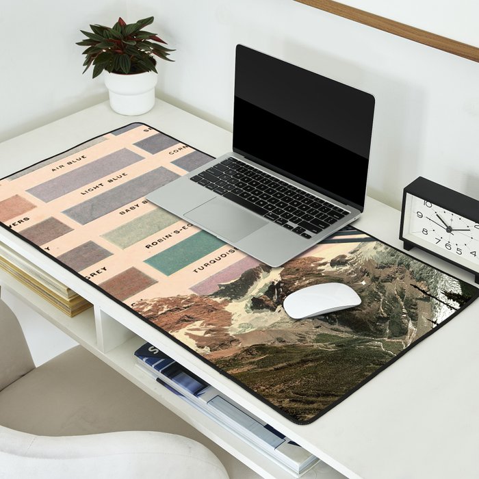 Ski Desk Mat Gallery Image 2