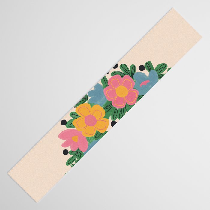 Floral Wreath Table Runner Gallery Image 3