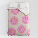 Keep Smiling! - Large Pink and Beige Smiley Face Pattern Comforter Gallery Image 6