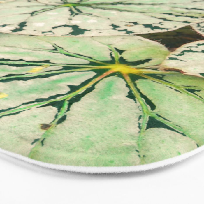 Begonia Leaf Bath Mat Gallery Image 3