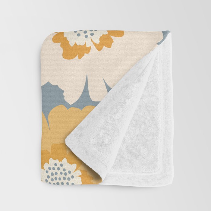 Cozy Summer Floral Throw Blanket Gallery Image 3