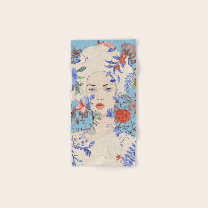 Blooming 26 Bath Towel Gallery Image 1