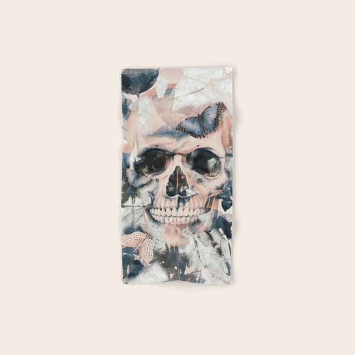 SKULL 4 Bath Towel Gallery Image 1