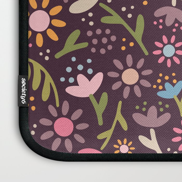 Ditsy Daisy Floral on Burgundy Laptop Sleeve Gallery Image 3