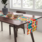 Tulip Table Runner Gallery Image 2