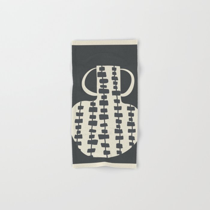 Tribal Pot 7 Bath Towel Gallery Image 1