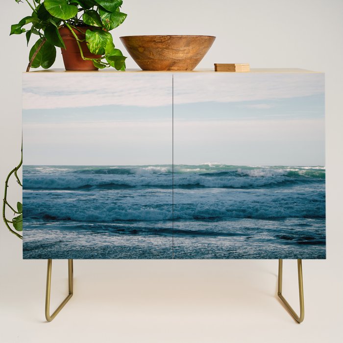 Waves Credenza Gallery Image 1