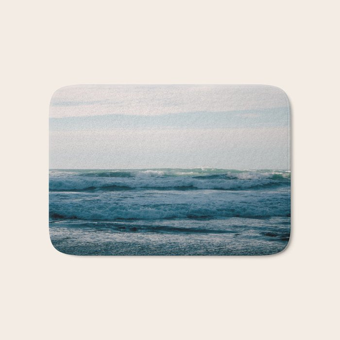 Waves Bath Mat Gallery Image 1