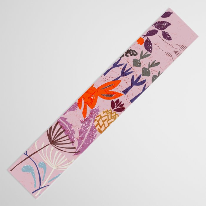 Artichoke thief at sunrise Table Runner Gallery Image 3
