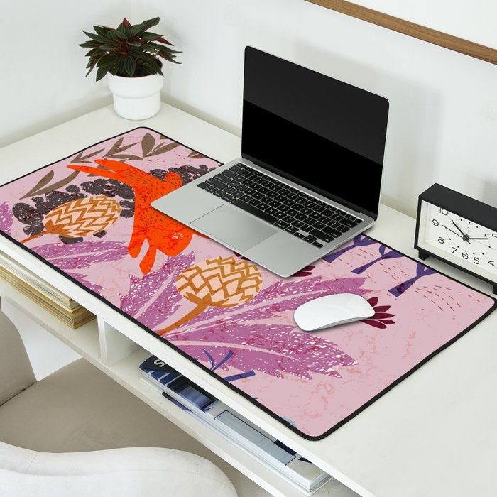 Artichoke thief at sunrise Desk Mat Gallery Image 2