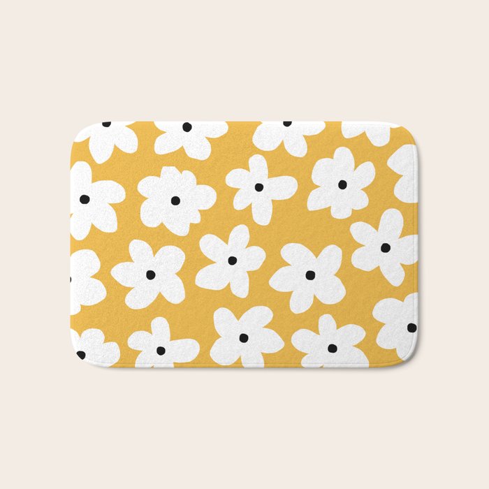 Daisy field Bath Mat Gallery Image 1