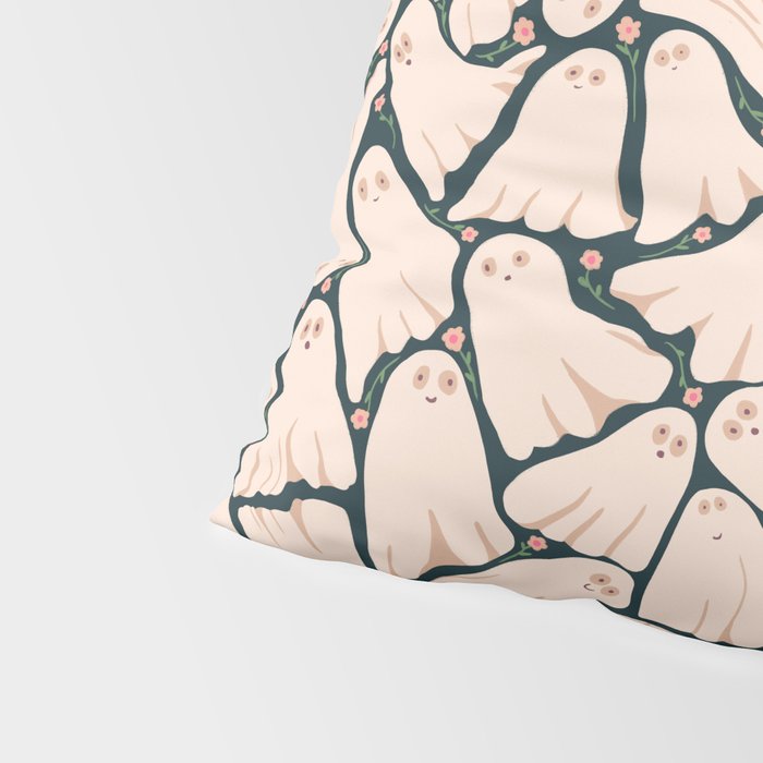 Little ghosts and flowers halloween pattern Pillow Sham Gallery Image 4