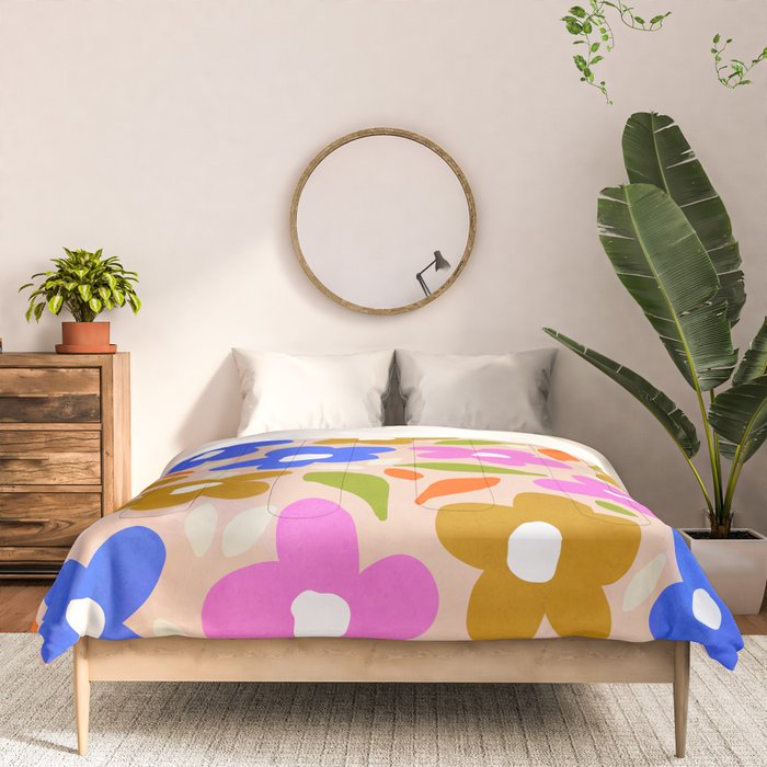 Retro Floral Meadow Nº2 Ochre, Blue Comforter Gallery Image 3