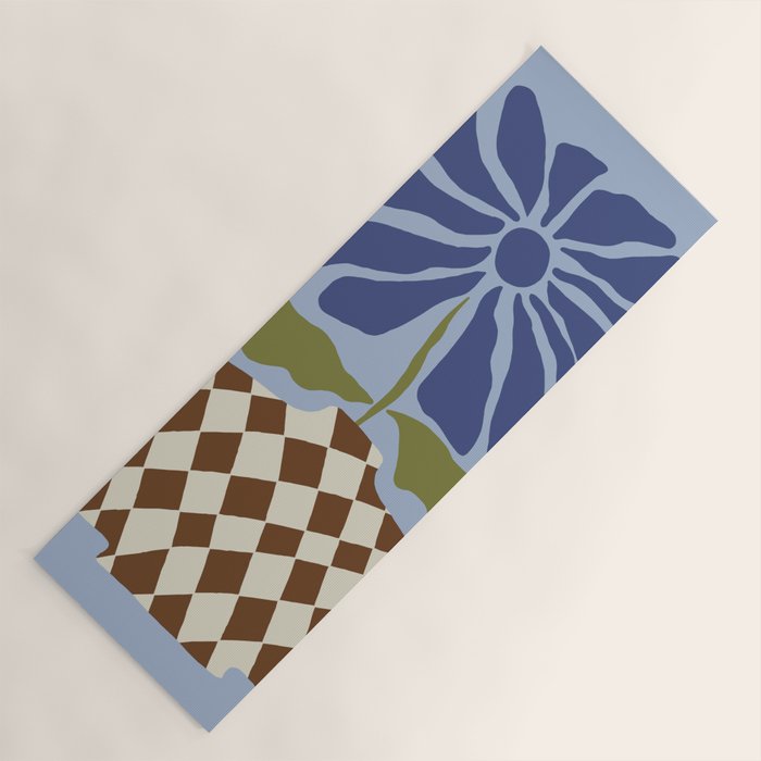 Big blooming flowerpot  Yoga Mat Gallery Image 1