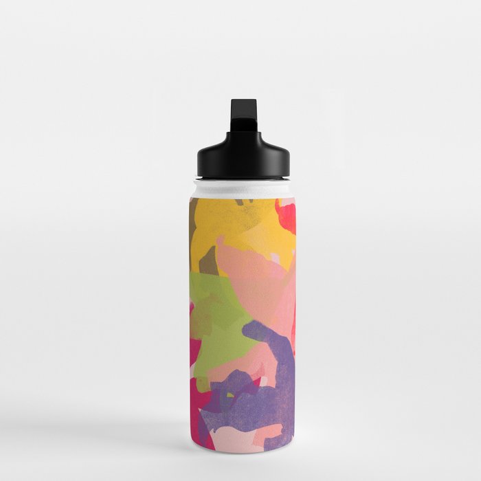 lily 71 Water Bottle Gallery Image 3