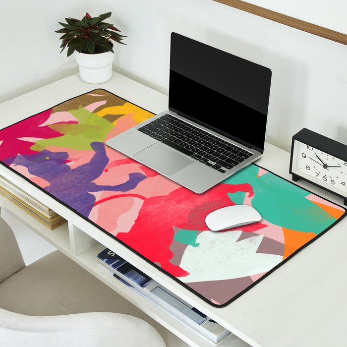 lily 71 Desk Mat Gallery Image 2