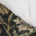 William Morris floral, honeysucklea Comforter Gallery Image 4