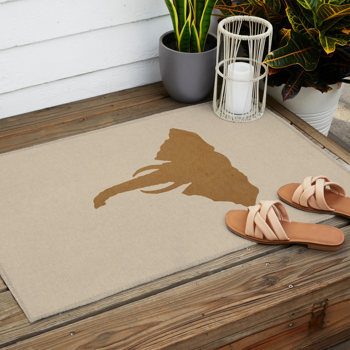 Rustic Brown Elephant Head Outdoor Rug Gallery Image 2