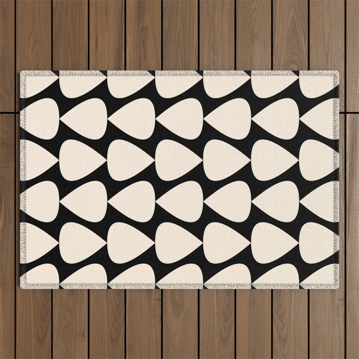 Plectrum Pattern in Almond Cream and Black Outdoor Rug Gallery Image 1