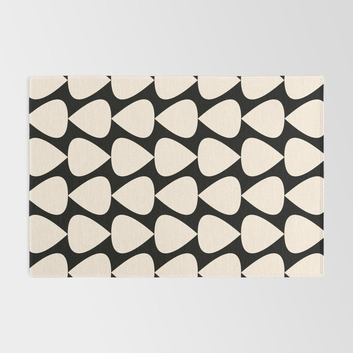 Plectrum Pattern in Almond Cream and Black Rug Gallery Image 2