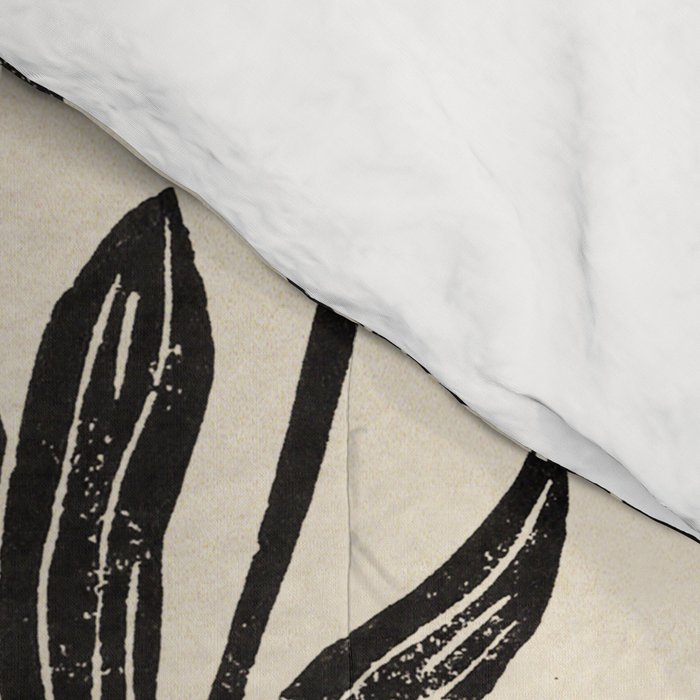 The Snake and the Snail - Cream Comforter Gallery Image 4