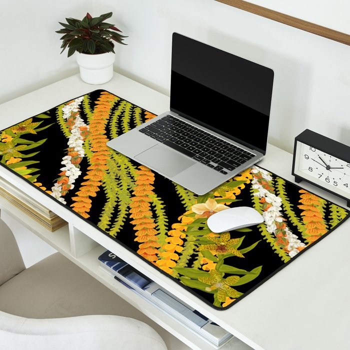 Diagonal Lei with more pakalana to add more green to the design Desk Mat Gallery Image 2