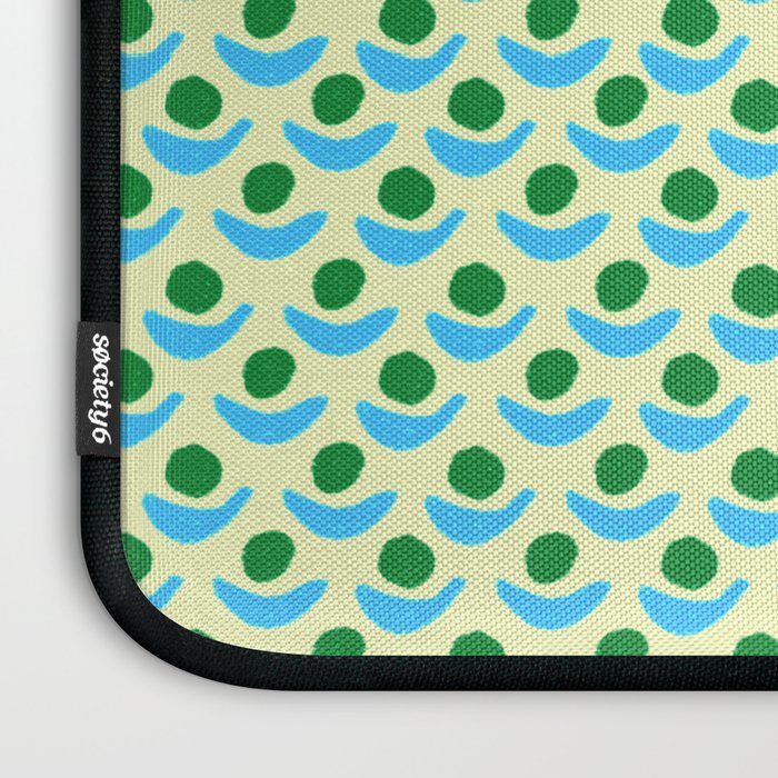 Dolly Daze Laptop Sleeve Gallery Image 3