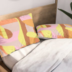 Golden Curve Pillow Sham Gallery Image 2